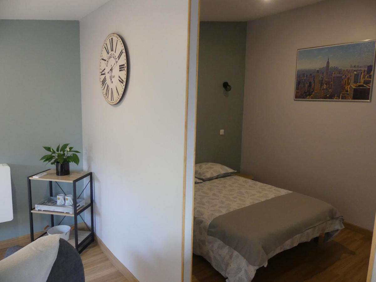 charmant studio 35m² au calme proche du circuit Apartment Saint-Gervais en-Belin Exterior foto
